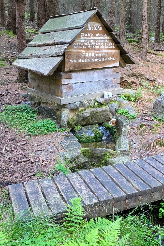 studánka Anička (15505) studánka Anička (15505)