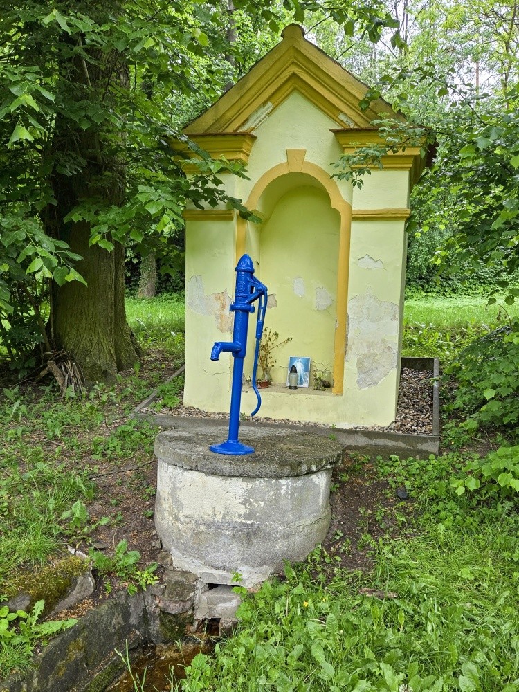 studna Brloh (15546)