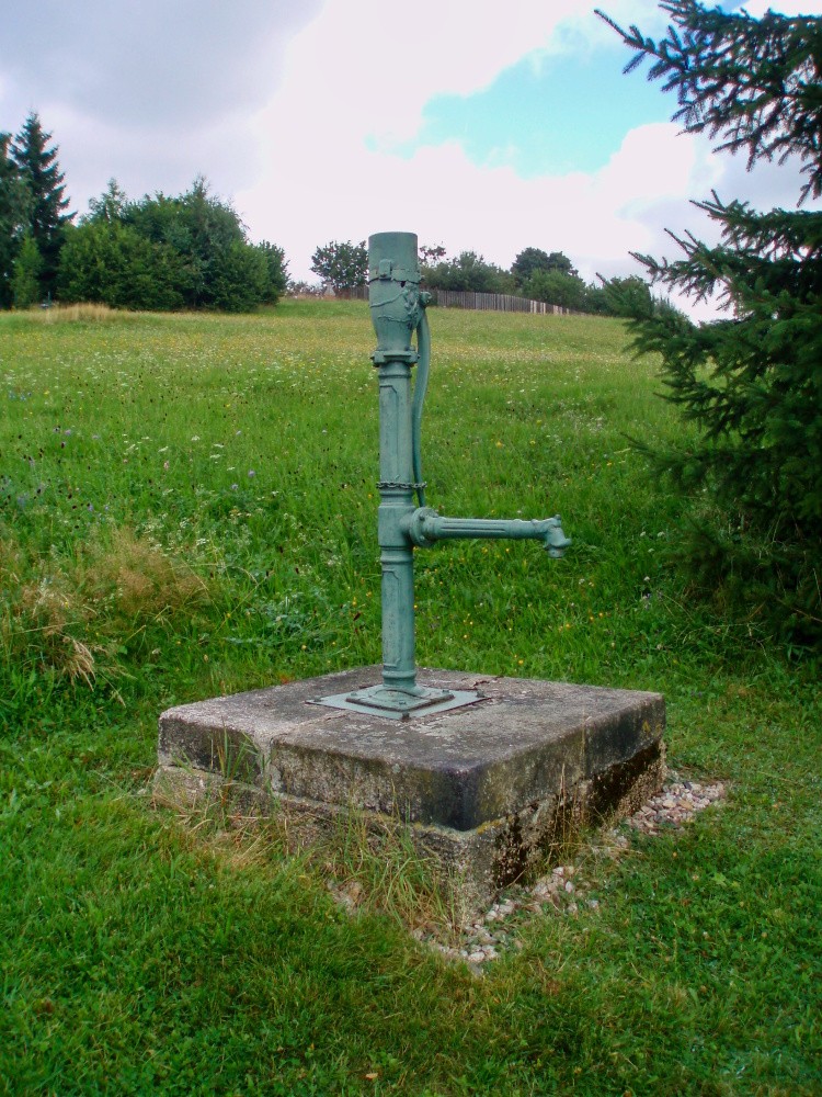 studna bez jména (15547)