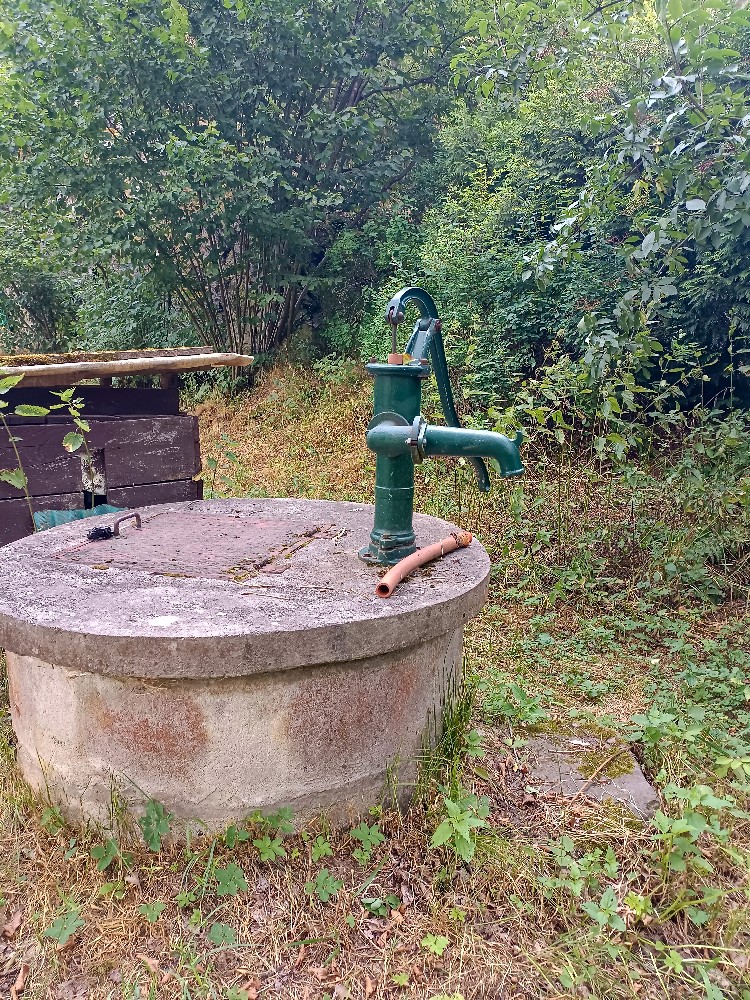 studna bez jména (15684) - červenec 2023